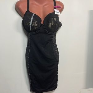 NWT MAIDENFORM Body Suit Bodysuit Womens 36D Padded